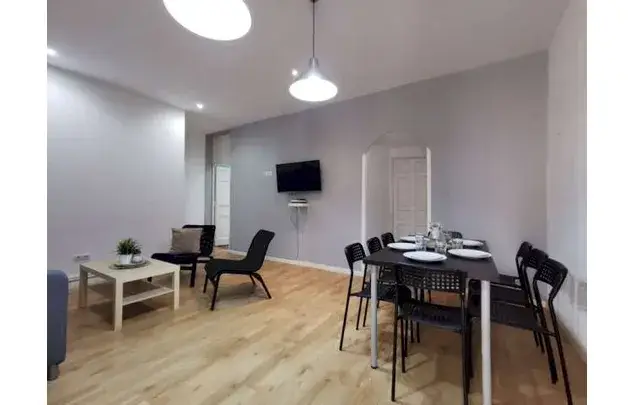 Apartamento 9 Dormitorios 160m2 Madrid Centro
