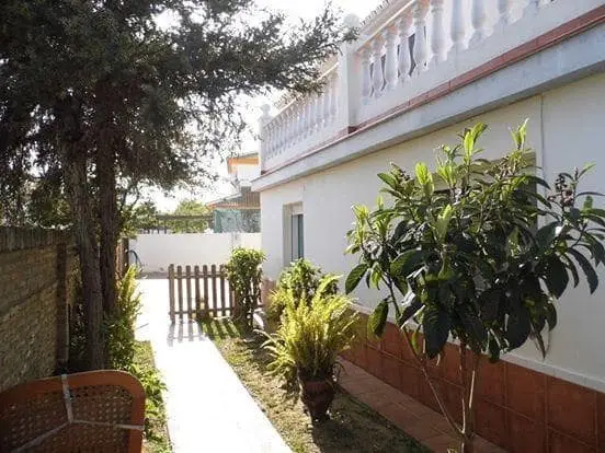 Chalet con 5 Viviendas en Matalascañas Alta Rentabilidad
