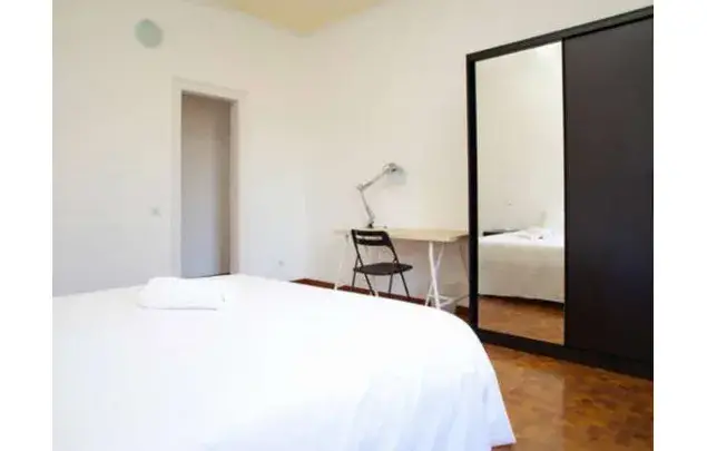 Habitacion para Estudiantes Mujeres cerca de la UB