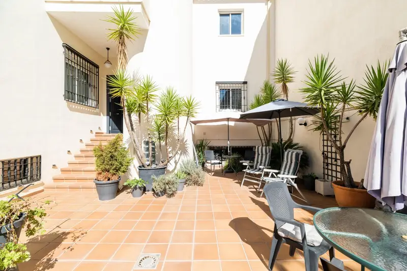 Venta Chalet con calefacción en Mercadona, Santa Fé - Ref: 13078