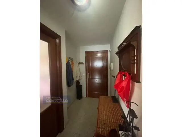 Apartamento en Bodegones dos habitaciones un baño adaptado