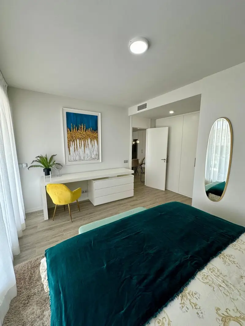 Apartamento 3 Dormitorios Cancelada Malaga