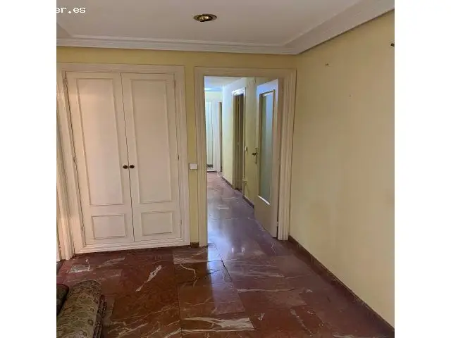 Piso de Lujo en Huerta de la Salud 4 habitaciones 3 banos
