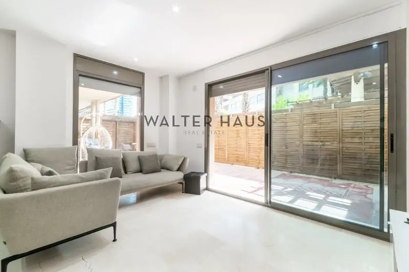 Exclusivo Piso en Diagonal Mar con Terraza y Acceso a Piscina
