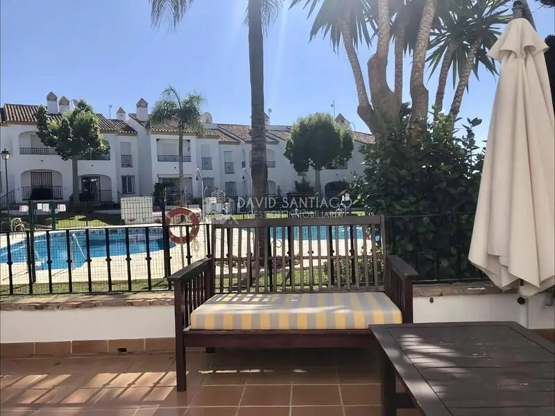 Casa Adosada 4 Dormitorios Caleta Velez