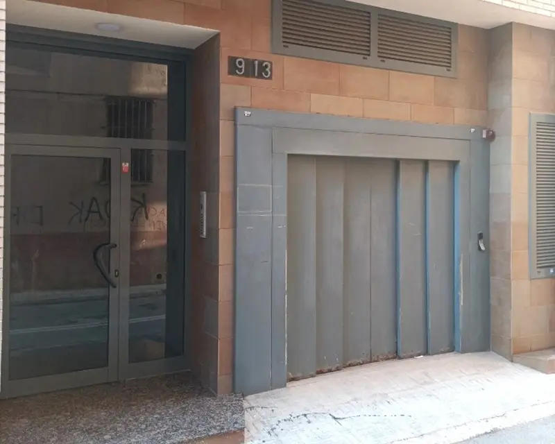 Inmueble de 13m2 en Oviedo Amposta
