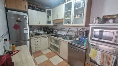 Chalet Pareado en Carranque con Piscina y Apartamento