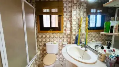 Apartamento en Calpe con Vistas al Mar y Primera Linea de Playa