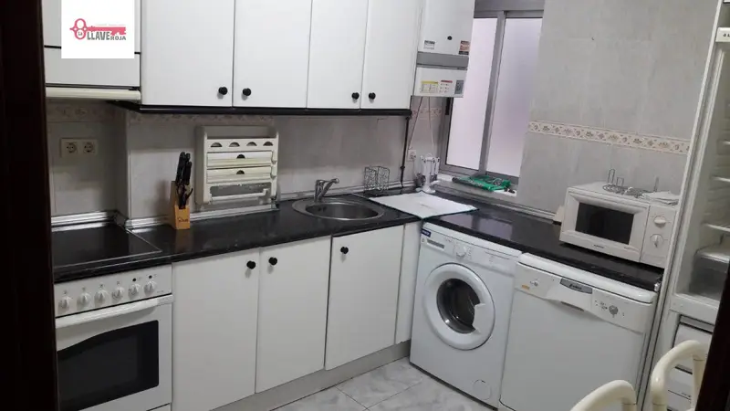 Venta Piso con calefacción en Sur Burgos