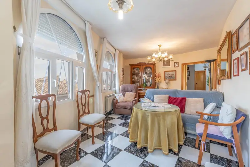 Casa en venta en La Zubia, Granada
