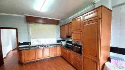 Piso en venta en el centro de Ordes