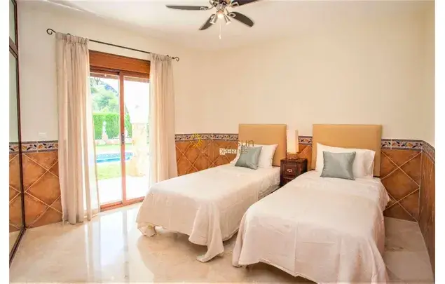 Villa de Lujo en Alquiler Torrequebrada Benalmádena 4 Dormitorios