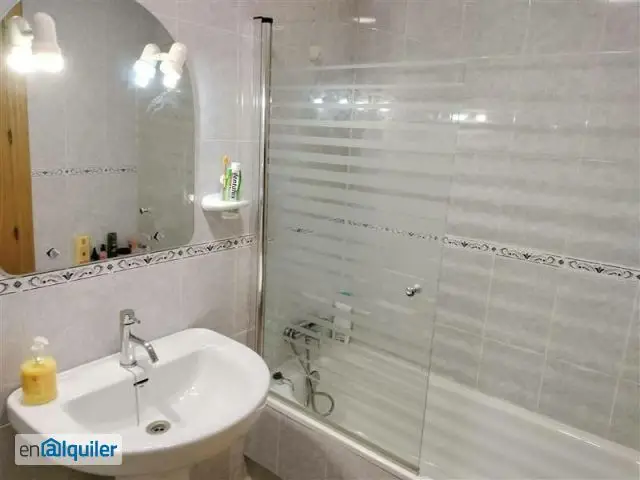 Piso en Alquiler Parque Sur Albacete 4 Dormitorios 2 Baños