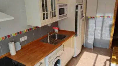Piso en Venta Calera de Leon Amueblado 95m2 2 Dormitorios