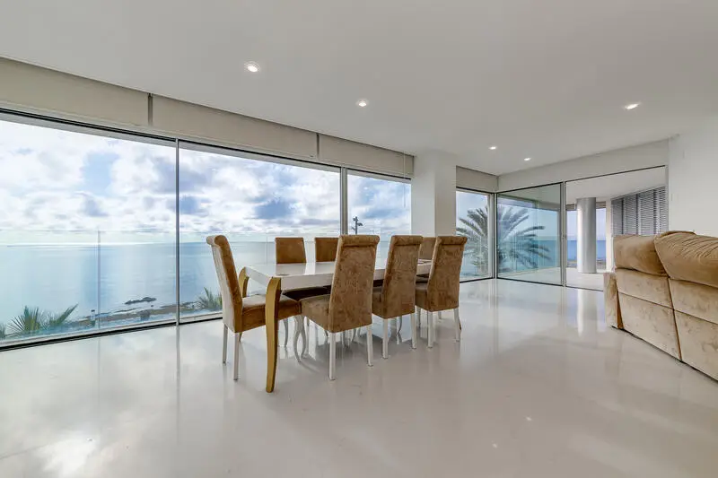 Apartamento Lujo Torrevieja 4 Dormitorios Primera Linea Playa