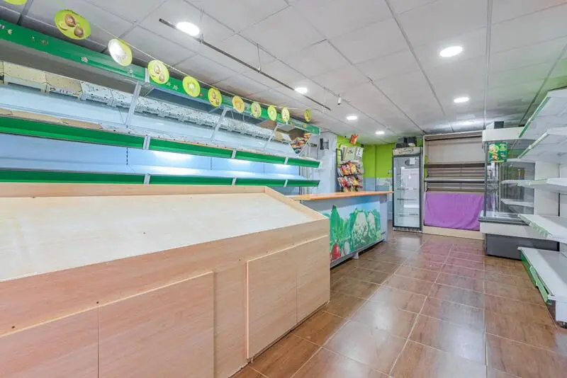 Local Comercial 48m² en Campo Verde Granada