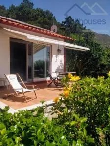 Chalet con Vistas al Mar en Planta Baja O Rosal
