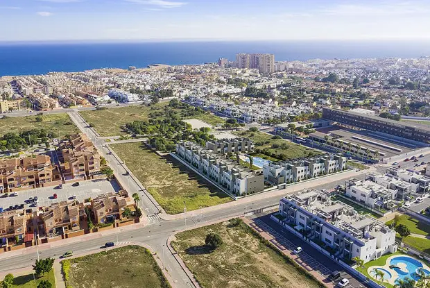 Bungalow 3 Dormitorios Torrevieja Cerca del Mar