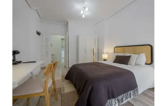 Alquiler de Habitaciones en Madrid Apartamento Amueblado