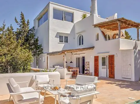 Casa con Encanto en Cala Vadella 8 Dormitorios 2 Piscinas