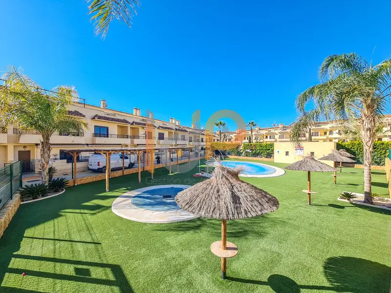 Dúplex con Piscina en Atalaya Huercal Overa