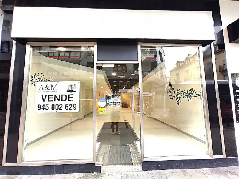 Venta Local Comercial Centro Vitoria Gasteiz 134m2