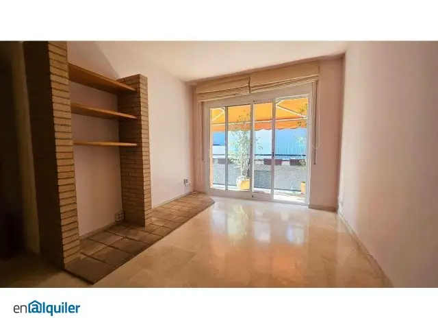 Alquiler piso garaje y terraza Gràcia