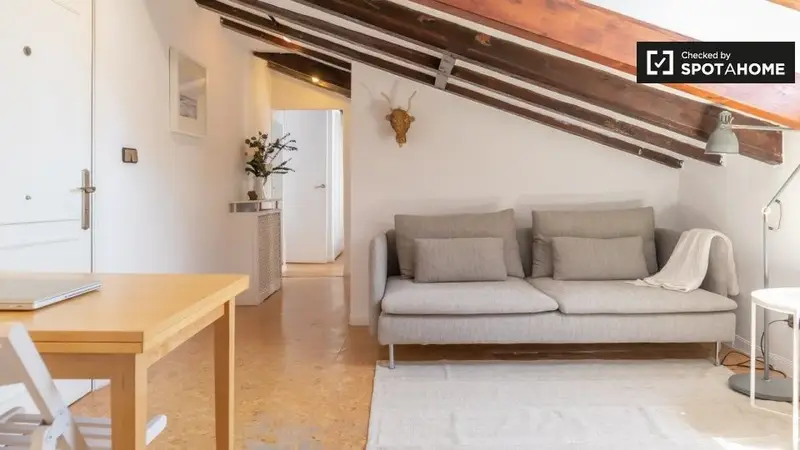Apartamento en alquiler Madrid 2 dormitorios 1 bao