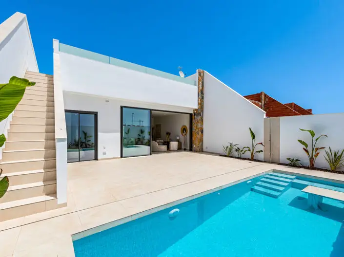 Villa de Lujo en Los Alcázares 3 Dormitorios Piscina Privada