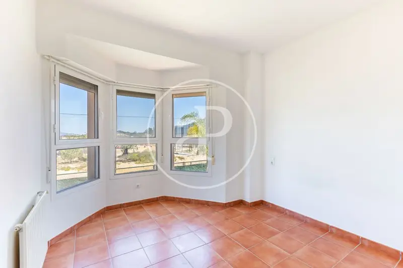 Piso en Mas Camarena Betera con Chimenea 4 Dormitorios 230m2