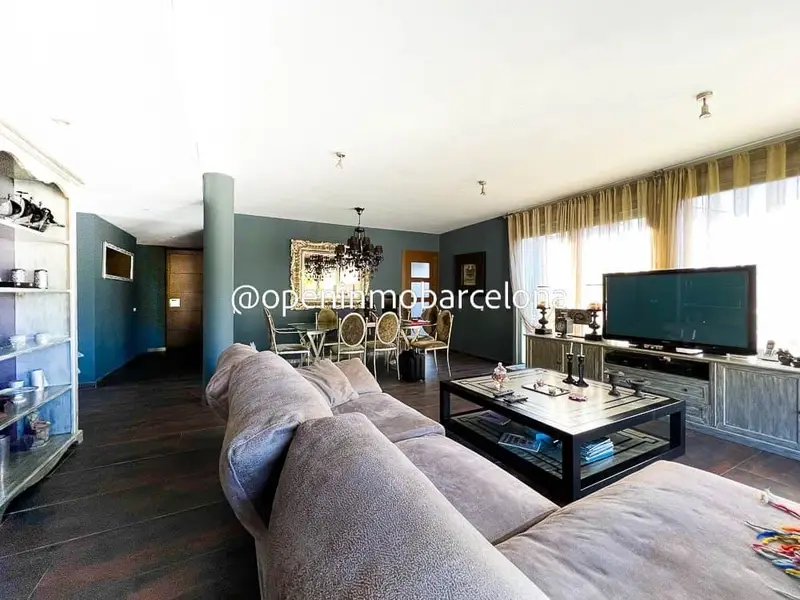 Chalet en venta Sitges con vistas al mar y piscina