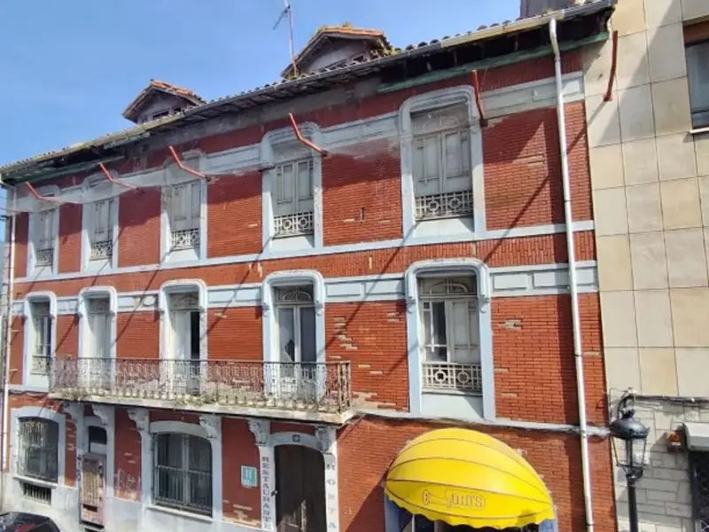 Edificio Historico en Venta Pravia Asturias 936m2