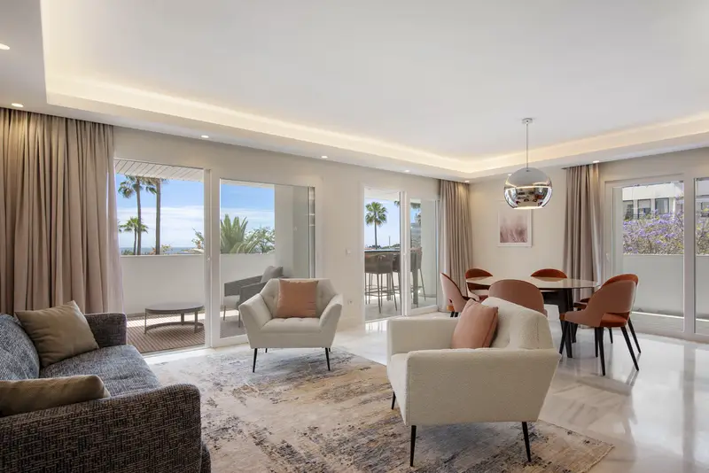 Apartamento 3 Dormitorios Lujo Marbella Playa Fontanilla