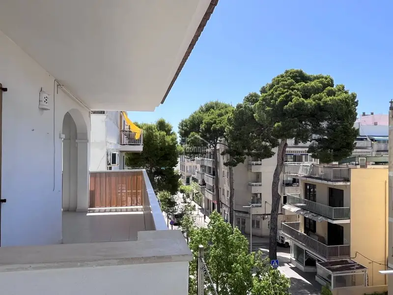 Apartamento en Cala Millor con 2 Dormitorios y Parking
