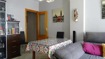 Piso en venta en Ogij	 ares 3 dormitorios listo para entrar a vivir