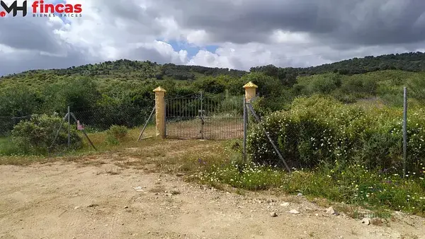 Finca Rustica Sierra Sevilla 35 Hectareas Casa Rústica
