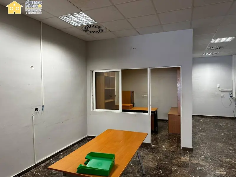 Local Comercial 85m2 El Altet Elche Salida Humos Baño