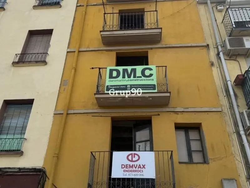 venta Edificio en Lleida, Lleida Provincia (YMQ-25-5-06700)- Globaliza