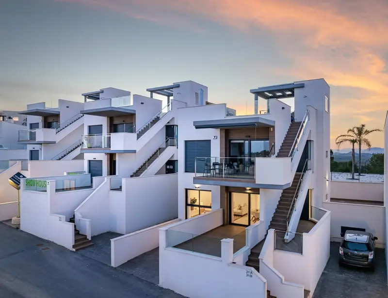 Bungalows en Venta San Miguel de Salinas con Piscina