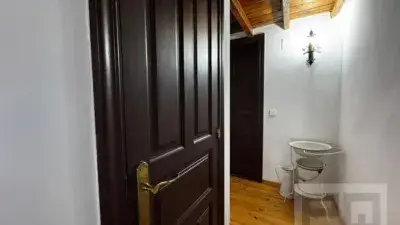 Casa de Pueblo Reformada con Encanto