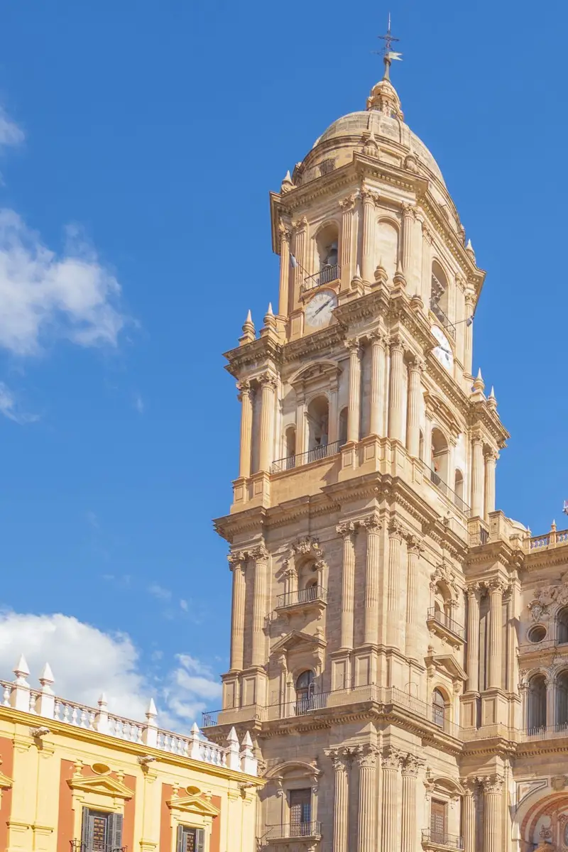 Apartamento 3 Dormitorios Centro Málaga Catedral