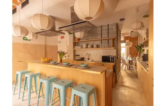 Apartamento Compartido 15 habitaciones Madrid Almenara