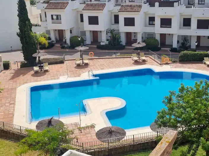Adosado 4 Dormitorios Jardin Terraza Jacuzzi Piscina Comunitaria