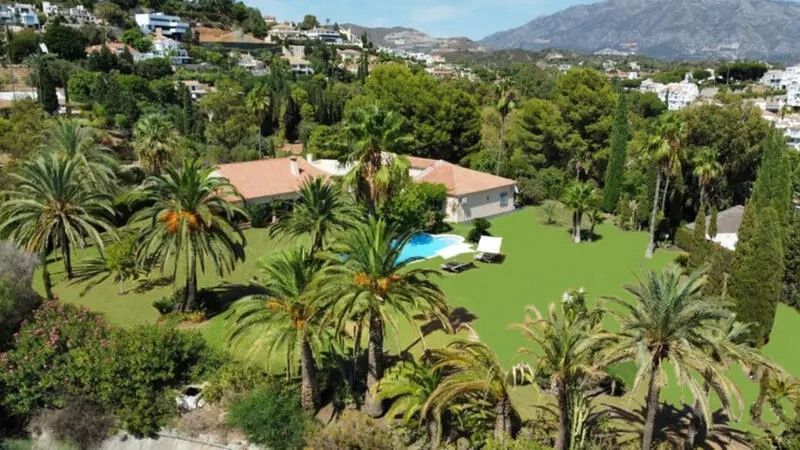 Villa Rústica en Venta Benahavis
