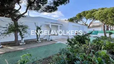 Casa en Venta El Rompido Chalet Vintage Cerca de la Playa