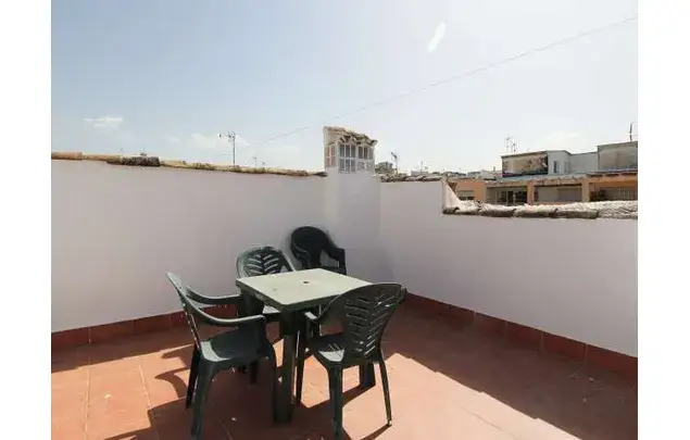 Alquiler piso céntrico Granada 3 habitaciones terraza