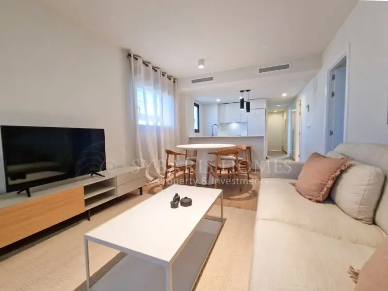 Apartamento en Oliva Playa con Terraza y Jardin Privado