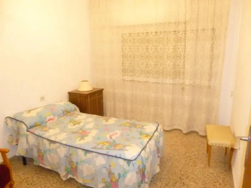 Venta Piso con terraza en San Roque Almansa