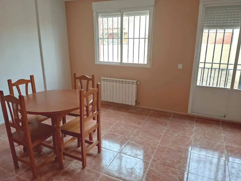 Venta Adosado de 4 habitaciones en Daimiel - Ref: 2841