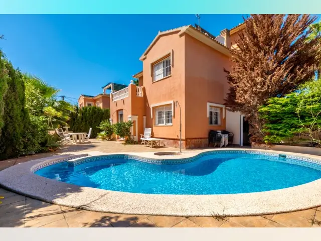 Casa Villa 4 Dormitorios Albir Espa	
 a